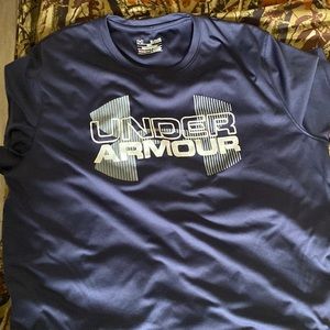 Mens XL Under armour shirt